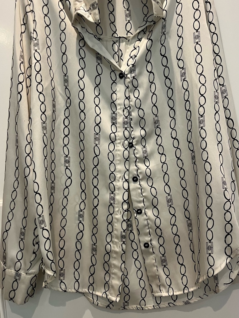 Blouses chain style classy cream and black .Lux look black button Sweet Rain